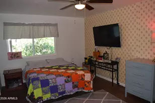 2320 W Waltann Ln, Phoenix, AZ 85023 - Photo 8