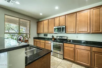 957 E Wimpole Avenue, Gilbert, AZ 85297 - Photo 6