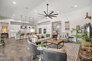 1823 E Watford Ct, Gilbert, AZ 85298 - Photo 4