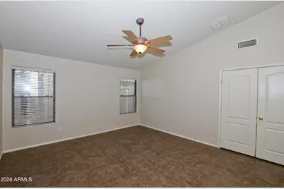 10221 W Daley Lane, Peoria, AZ 85383 - Photo 6