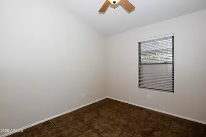 10221 W Daley Lane, Peoria, AZ 85383 - Photo 8