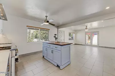 17801 N 43rd Way, Phoenix, AZ 85032 - Photo 10