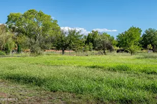 10885 E Pear Tree Dr, Cornville, AZ 86325 - Photo 28