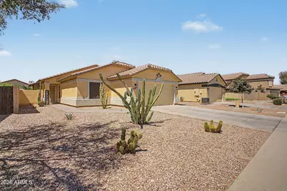 45036 W Alamendras Street, Maricopa, AZ 85139 - Photo 2