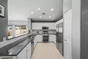 45036 W Alamendras St, Maricopa, AZ 85139 - Photo 4