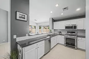 45036 W Alamendras St, Maricopa, AZ 85139 - Photo 8