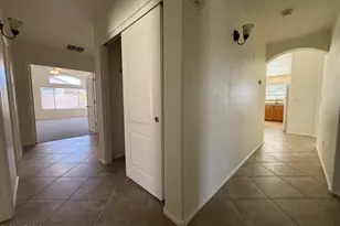 9587 W Seldon Ln, Peoria, AZ 85345 - Photo 8