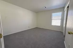 9587 W Seldon Ln, Peoria, AZ 85345 - Photo 16