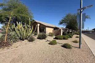 9587 W Seldon Ln, Peoria, AZ 85345 - Photo 2