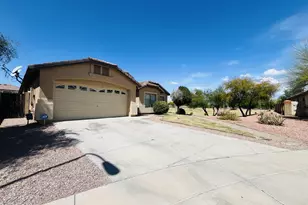 8202 S 47th Ave, Laveen, AZ 85339 - Photo 2