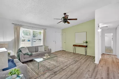 2022 E Frye Road, Chandler, AZ 85225 - Photo 2