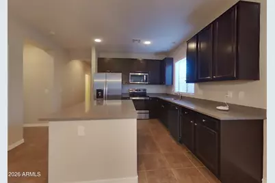 880 W Busa Drive, San Tan Valley, AZ 85143 - Photo 4