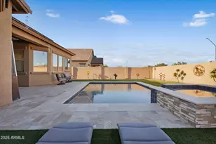 18438 W Lavender Ln, Goodyear, AZ 85338 - Photo 34