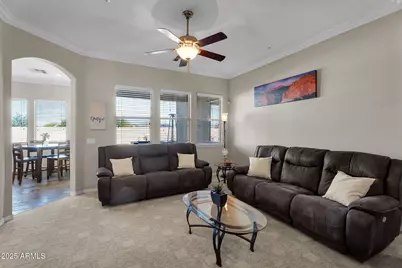 18438 W Lavender Lane, Goodyear, AZ 85338 - Photo 6