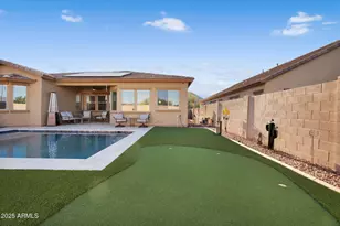 18438 W Lavender Ln, Goodyear, AZ 85338 - Photo 32
