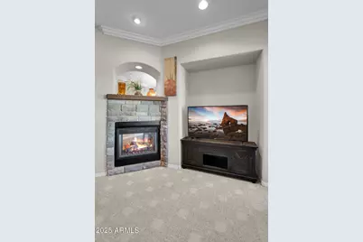 18438 W Lavender Lane, Goodyear, AZ 85338 - Photo 8