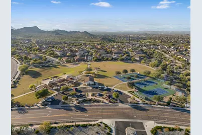 18438 W Lavender Lane, Goodyear, AZ 85338 - Photo 58