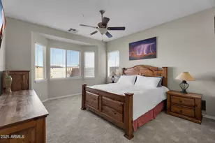18438 W Lavender Ln, Goodyear, AZ 85338 - Photo 16