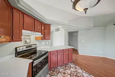 8126 W Columbine Drive, Peoria, AZ 85381 - Photo 4