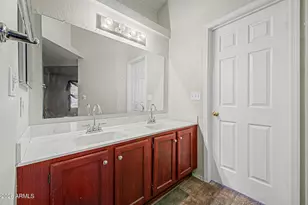 8126 W Columbine Dr, Peoria, AZ 85381 - Photo 12