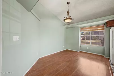 8126 W Columbine Drive, Peoria, AZ 85381 - Photo 6