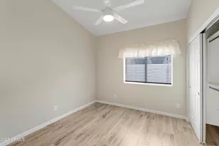4330 N 32nd Pl, Phoenix, AZ 85018 - Photo 14