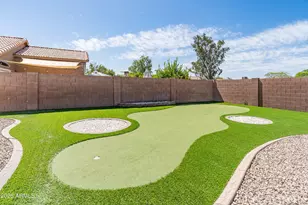 2842 E Rockwood Dr, Phoenix, AZ 85050 - Photo 40