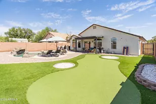 2842 E Rockwood Dr, Phoenix, AZ 85050 - Photo 4