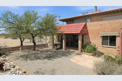 22466 E Cactus Forest Road, Florence, AZ 85132 - Photo 8