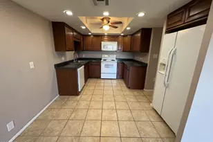 7940 E Camelback Rd, Scottsdale, AZ 85251 - Photo 4