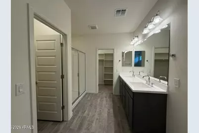 24248 W Hess Avenue, Buckeye, AZ 85326 - Photo 14