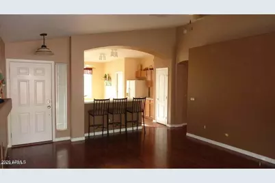 140 W Oxford Lane, Gilbert, AZ 85233 - Photo 4