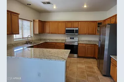 1853 E Shannon Street, Chandler, AZ 85225 - Photo 8