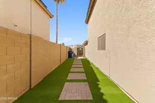 15559 W Crocus Dr, Surprise, AZ 85379 - Photo 44
