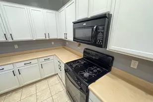 962 E Saddleback Pl, San Tan Valley, AZ 85143 - Photo 10