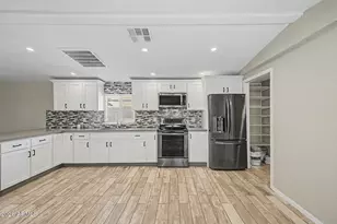 1221 N Dysart Rd, Avondale, AZ 85323 - Photo 10