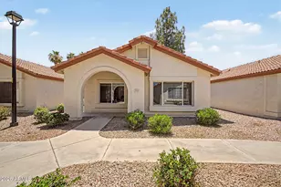 1120 N Val Vista Dr, Gilbert, AZ 85234 - Photo 1