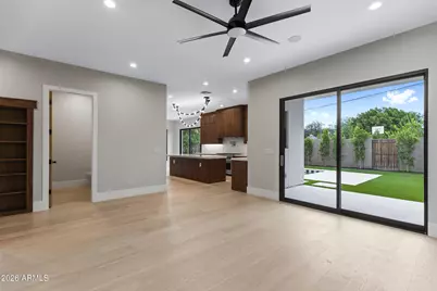 4422 E Roma Avenue, Phoenix, AZ 85018 - Photo 10