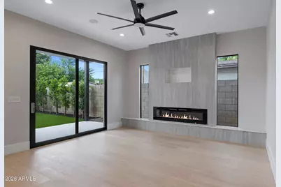 4422 E Roma Avenue, Phoenix, AZ 85018 - Photo 8