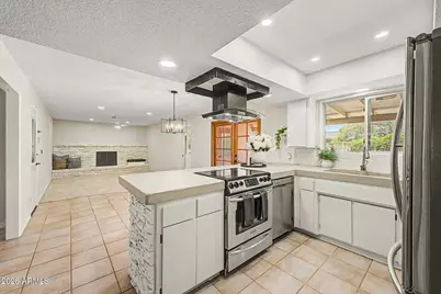 2246 E Elmwood Street, Mesa, AZ 85213 - Photo 4