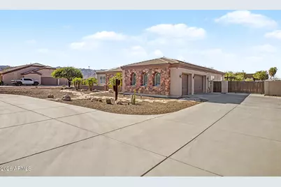 20012 W Amelia Avenue, Buckeye, AZ 85396 - Photo 10