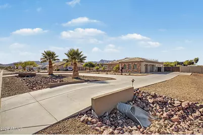 20012 W Amelia Avenue, Buckeye, AZ 85396 - Photo 8