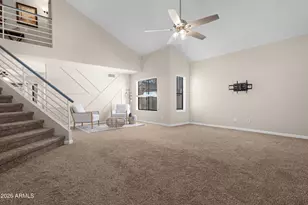 338 N Cobblestone St, Gilbert, AZ 85234 - Photo 6