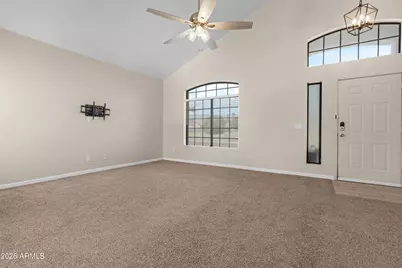 338 N Cobblestone Street, Gilbert, AZ 85234 - Photo 8
