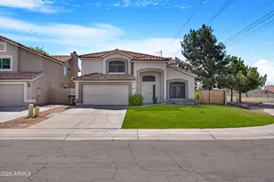 338 N Cobblestone St, Gilbert, AZ 85234 - Photo 1