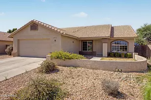 8752 W Melinda Ln, Peoria, AZ 85382 - Photo 4