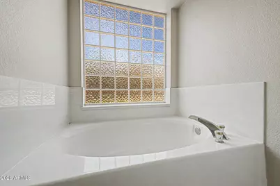 8752 W Melinda Lane, Peoria, AZ 85382 - Photo 22