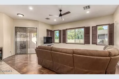 1972 W Olive Way, Chandler, AZ 85248 - Photo 10