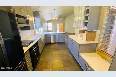 4151 W Bloomfield Road, Phoenix, AZ 85029 - Photo 10
