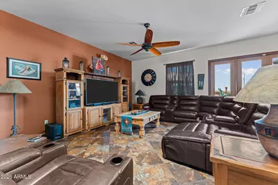 27306 N 219th Avenue, Wittmann, AZ 85361 - Photo 14